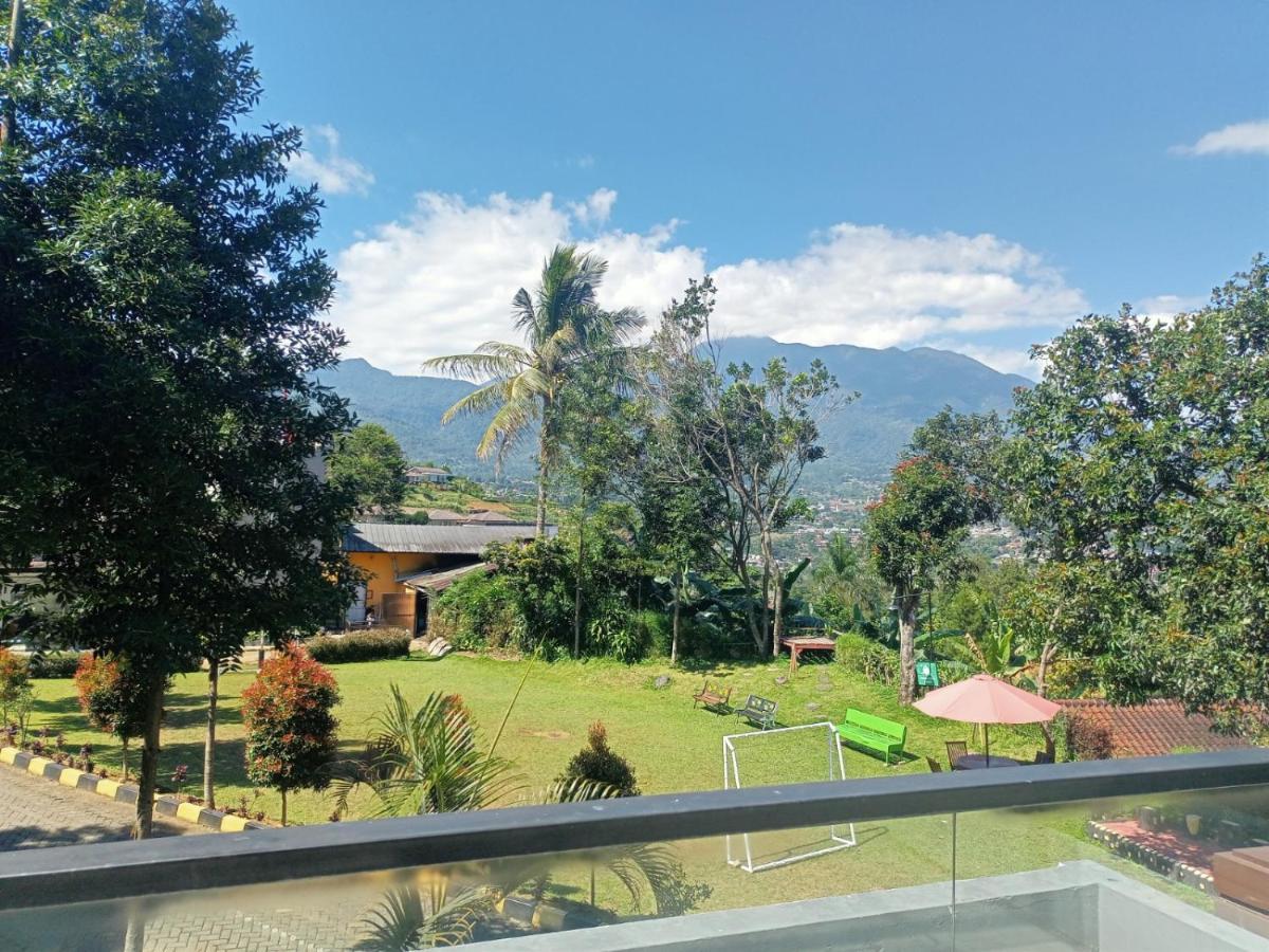 Alfa Resort Hotel And Conference Puncak Εξωτερικό φωτογραφία