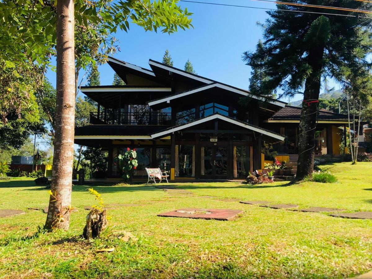 Alfa Resort Hotel And Conference Puncak Εξωτερικό φωτογραφία