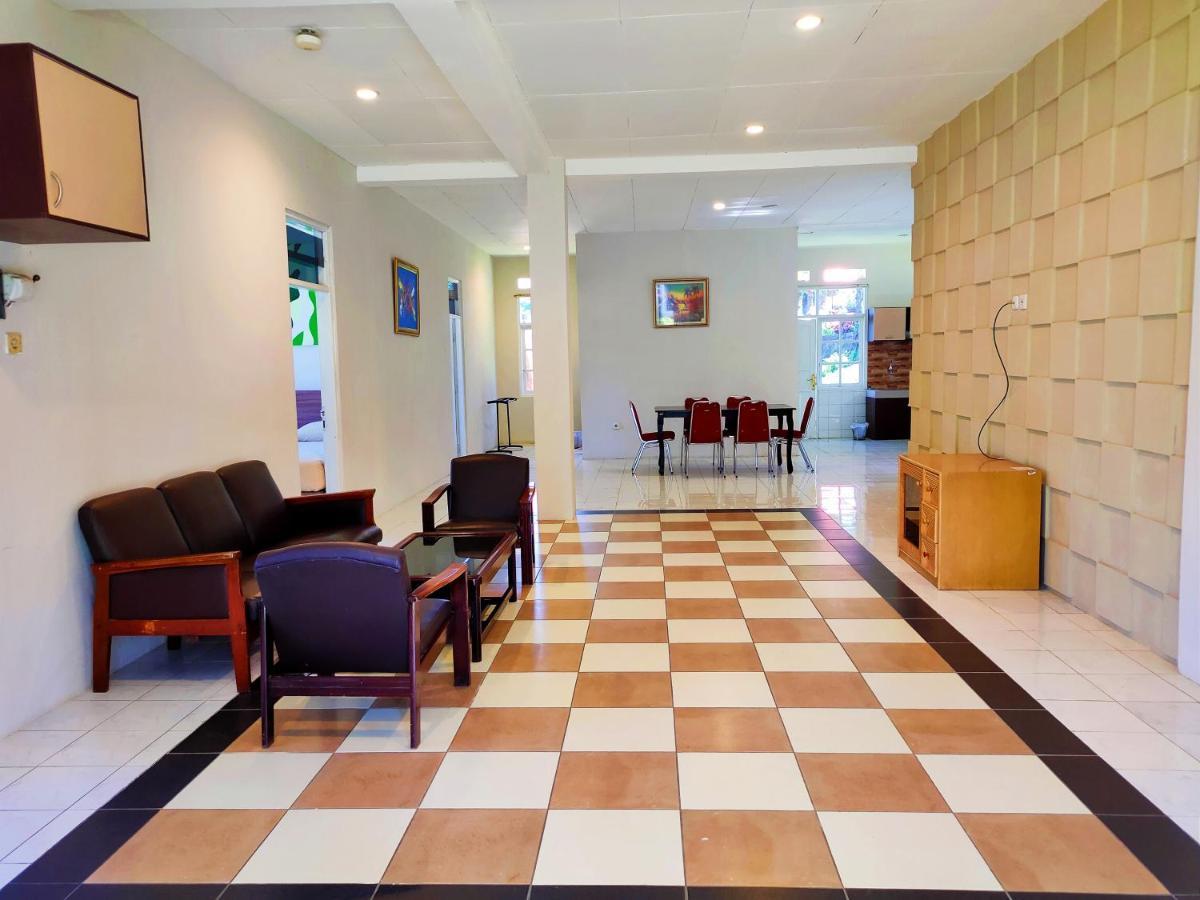 Alfa Resort Hotel And Conference Puncak Εξωτερικό φωτογραφία