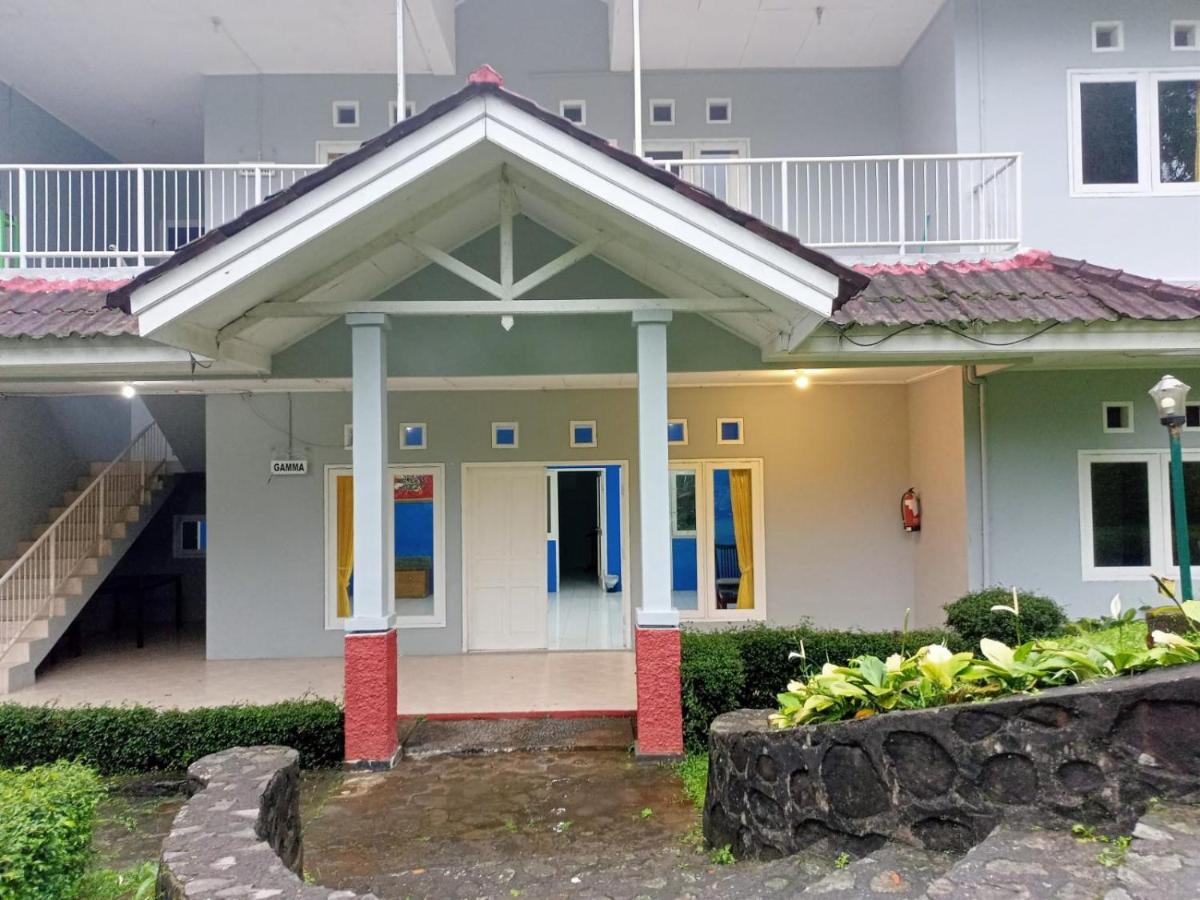 Alfa Resort Hotel And Conference Puncak Εξωτερικό φωτογραφία